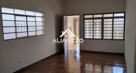 Casa com 2 Quartos à venda, 102m² no Ipiranga, Ribeirão Preto