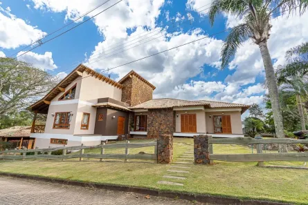 Casa de Condomínio com 5 Quartos à venda, 460m² no Residencial Giardino (Barro Vermelho), Gravataí