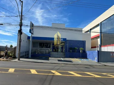 Sala Comercial para alugar, 1360m² no Vila Aparecida, Franca