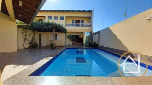 Sobrado com 4 Quartos à venda, 268m² no Caravelle, Londrina