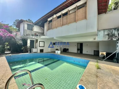 Casa com 4 Quartos para alugar, 442m² no Caminho das Árvores, Salvador