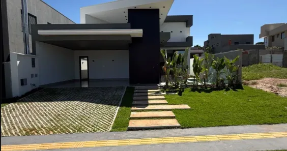 Casa de Condomínio com 3 Quartos à venda, 300m² no Jardins Barcelona, Senador Canedo