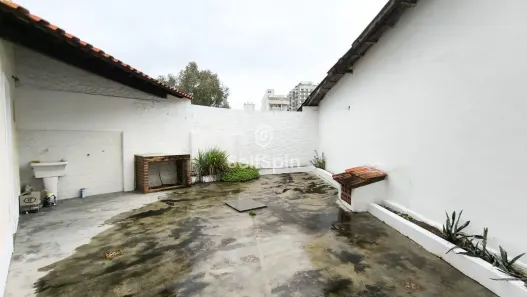 Casa com 2 Quartos para alugar, 60m² no Icaraí, Niterói