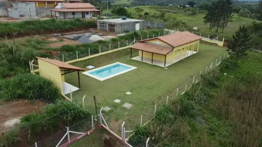 Fazenda/Sítio com 3 Quartos à venda, 1000m² no Recreio Topázio (Caucaia do Alto), Cotia
