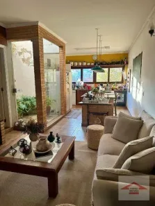 Casa com 3 Quartos à venda, 230m² no Jardim do Lago, Jundiaí