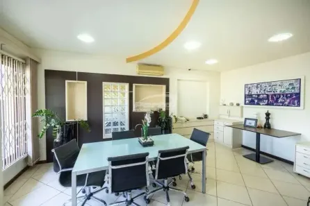 Ponto Comercial com 3 Quartos para alugar, 750m² no Itoupava Norte, Blumenau