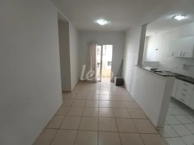 Apartamento com 3 Quartos para alugar, 58m² no Vila Della Piazza, Jundiaí