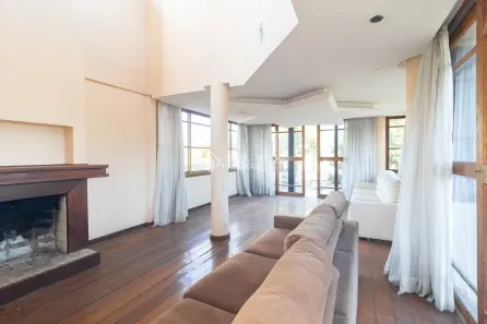 Casa com 4 Quartos para alugar, 574m² no Pedra Redonda, Porto Alegre