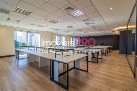 Sala Comercial para alugar, 671m² no Jardim Paulistano, São Paulo