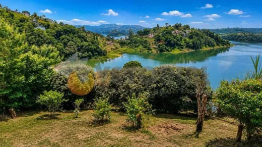 Fazenda/Sítio com 3 Quartos à venda, 2100m² no ,
