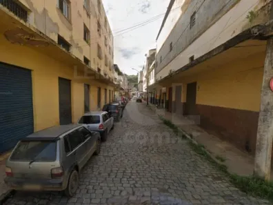 Casa com 2 Quartos à venda, 100m² no Centro, Ponte Nova