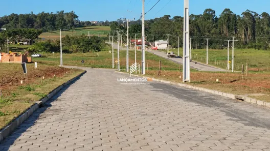 Lote/Terreno à venda, 360m² no Linha Batista, Criciúma