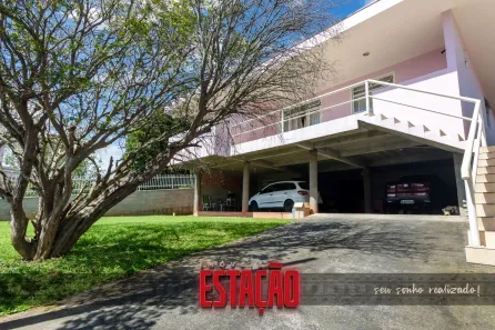 Casa com 3 Quartos à venda, 274m² no Velha, Blumenau