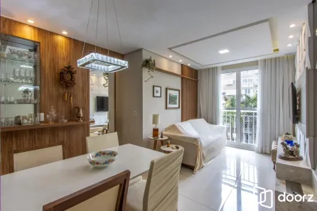 Apartamento com 2 Quartos à venda, 57m² no Vila Nova, Porto Alegre
