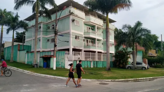 Apartamento com 2 Quartos para alugar, 88m² no Itapeba, Maricá