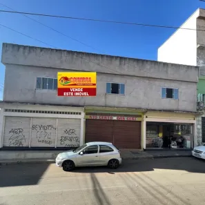 Prédio Residencial com 3 Quartos à venda, 180m² no Jardim Roriz, Brasília
