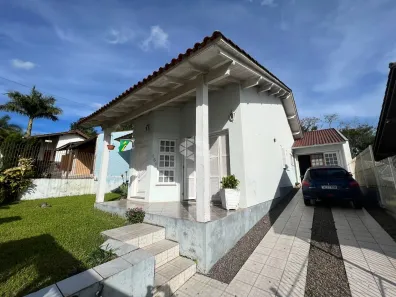 Casa com 3 Quartos à venda, 168m² no Universitário, Santa Cruz do Sul