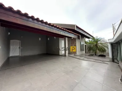 Casa com 3 Quartos à venda, 204m² no Vila Santo Antônio, Americana