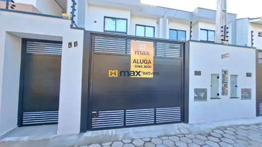 Casa com 3 Quartos para alugar, 100m² no São João, Itajaí