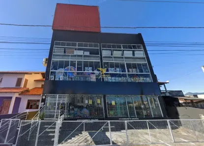 Prédio Comercial para alugar, 897m² no Centro, Palhoça
