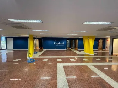 Ponto Comercial para alugar, 600m² no Savassi, Belo Horizonte
