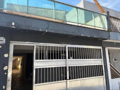 Sobrado com 2 Quartos à venda, 125m² no Vila Carmosina, São Paulo