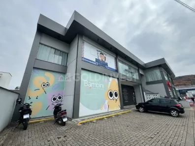 Sala Comercial para alugar, 49m² no Centro, Guabiruba