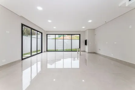 Casa com 3 Quartos à venda, 225m² no Pilarzinho, Curitiba