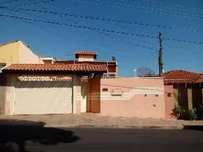 Casa com 4 Quartos à venda, 228m² no Residencial Itamarati, São Carlos