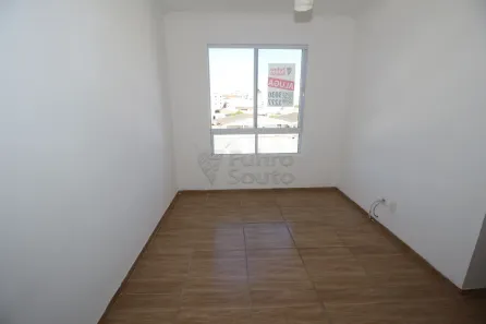 Apartamento com 2 Quartos para alugar, 10m² no Centro, Pelotas