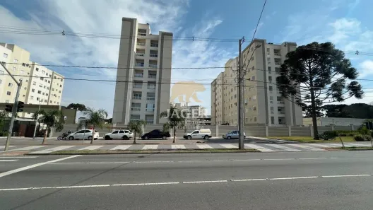 Apartamento com 2 Quartos para alugar, 50m² no Uberaba, Curitiba