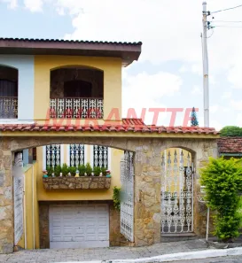 Sobrado com 4 Quartos à venda, 214m² no Vila Rosa, São Paulo