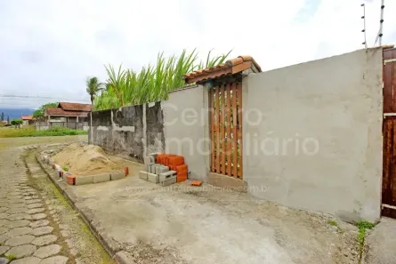 Lote/Terreno à venda, 273m² no Parque Turistico, Peruíbe