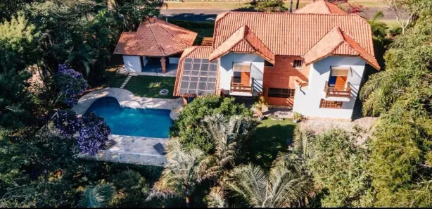 Casa de Condomínio com 2 Quartos à venda, 250m² no Curral, Ibiúna