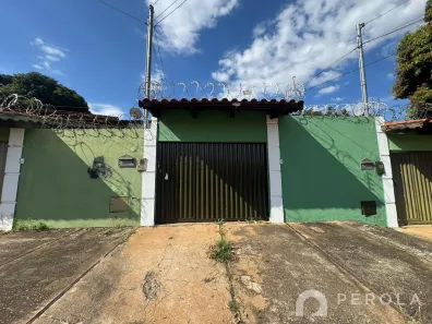Casa com 2 Quartos para alugar, 75m² no Vila Jardim São Judas Tadeu, Goiânia