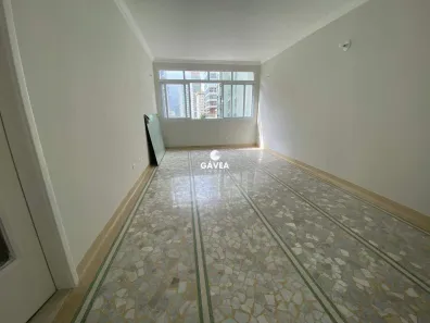 Apartamento com 2 Quartos à venda, 118m² no Gonzaga, Santos
