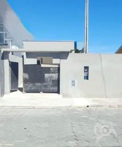 Casa com 2 Quartos à venda, 55m² no Jardim das Gaivotas, Caraguatatuba