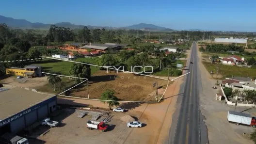 Lote/Terreno à venda, 8000m² no Centro, Tijucas