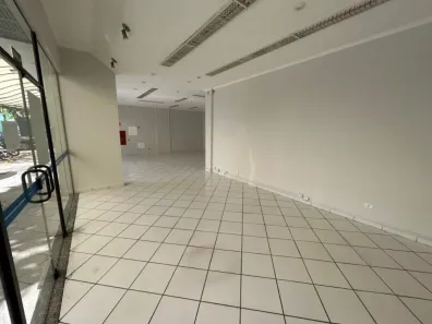 Sala Comercial para alugar, 138m² no Cidade Alta, Piracicaba