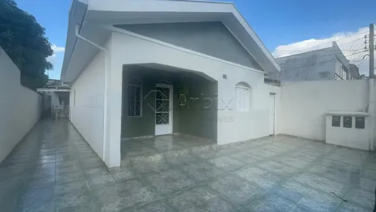 Casa com 4 Quartos à venda, 220m² no Vila Mollon IV, Santa Bárbara D'Oeste