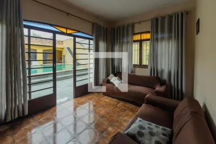 Casa com 4 Quartos à venda, 470m² no Parque Assunção, Taboão da Serra