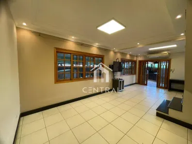Sobrado com 3 Quartos à venda, 275m² no Jardim Santa Mena, Guarulhos