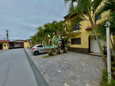 Casa de Condomínio com 2 Quartos à venda, 70m² no Indaiá, Bertioga