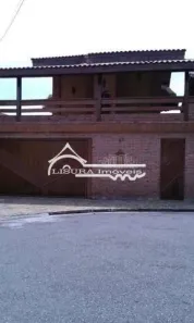 Casa com 3 Quartos para alugar, 242m² no Jardim das Oliveiras, Jacareí
