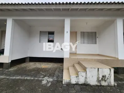 Casa com 2 Quartos para alugar, 45m² no Campeche, Florianópolis