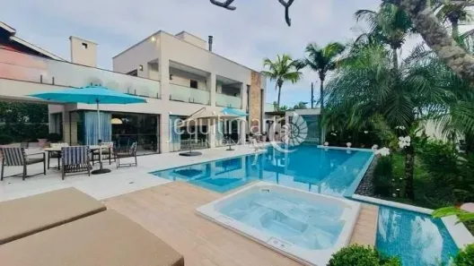 Casa de Condomínio com 7 Quartos para alugar, 900m² no Jardim Acapulco, Guarujá