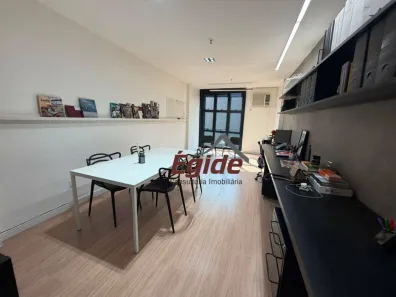 Sala Comercial à venda, 40m² no Centro, Niterói