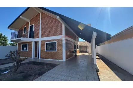 Sobrado com 4 Quartos à venda, 227m² no Centro, Pedra Preta