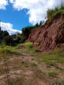 Lote/Terreno à venda, 300m² no Clube dos Oficiais, Suzano