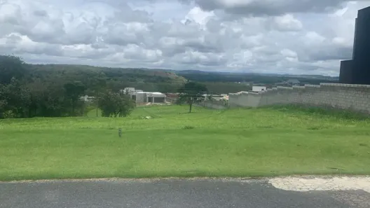 Lote/Terreno à venda, 1000m² no Jardim Áurea, Salto de Pirapora
